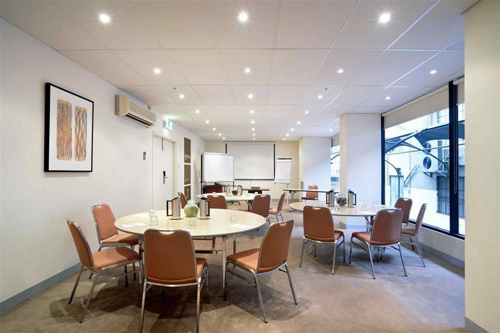 Mercure Welcome Melbourne Restaurant foto
